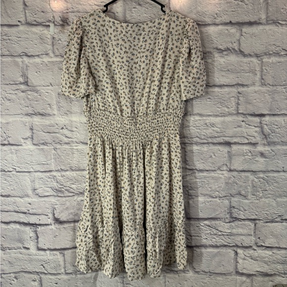Wild Fable Floral V-Neck Dress size Small - Picture 5 of 8